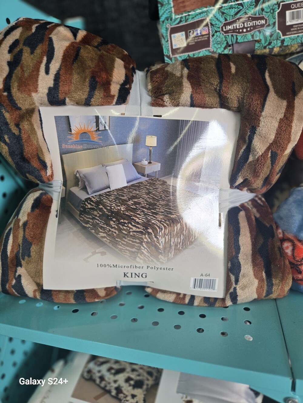 Camo King Microfiber Blanket - Brown & Green